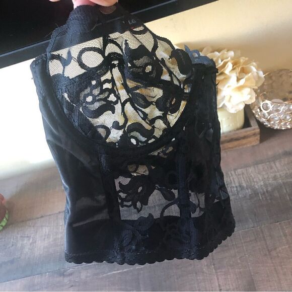 Vintage Victoria’s Secret Corset Top - Picture 2 of 7